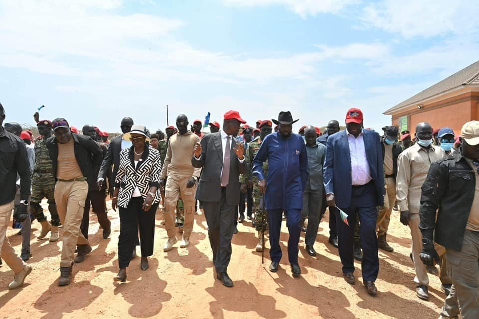 President Kiir inaugurates Juba- Bahr El Ghazal highway