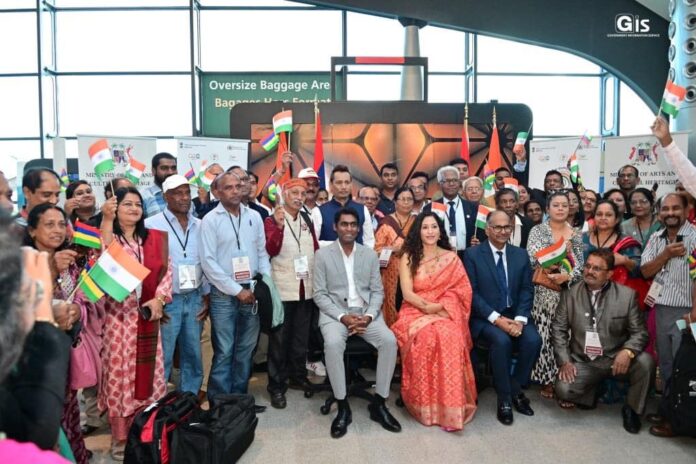 Delegation of over 500 persons departs for 17th PBD Convention in Indore, India