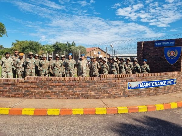 Major Jiki Zine Somdaka welcomes 60 MSDS recruits to 16 maintenance unit