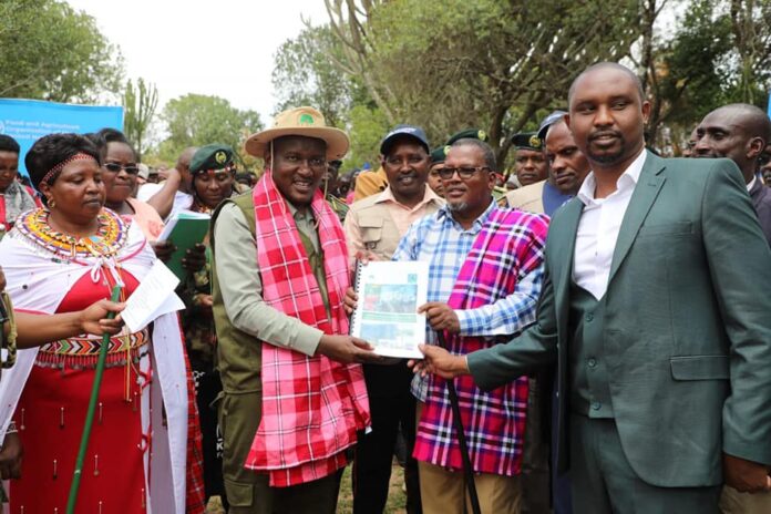 Kenya Forest CFA signs Participatory Forest Management Plan