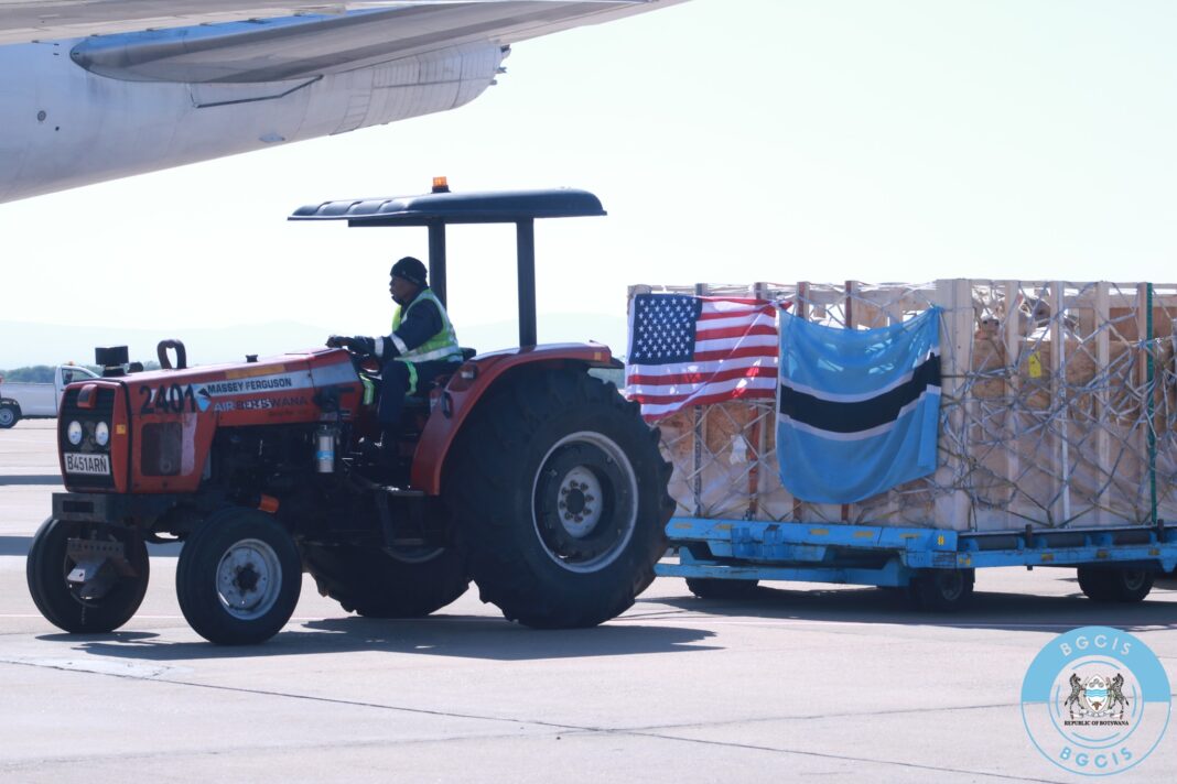 President Masisi receives Cattle Breeders from USA