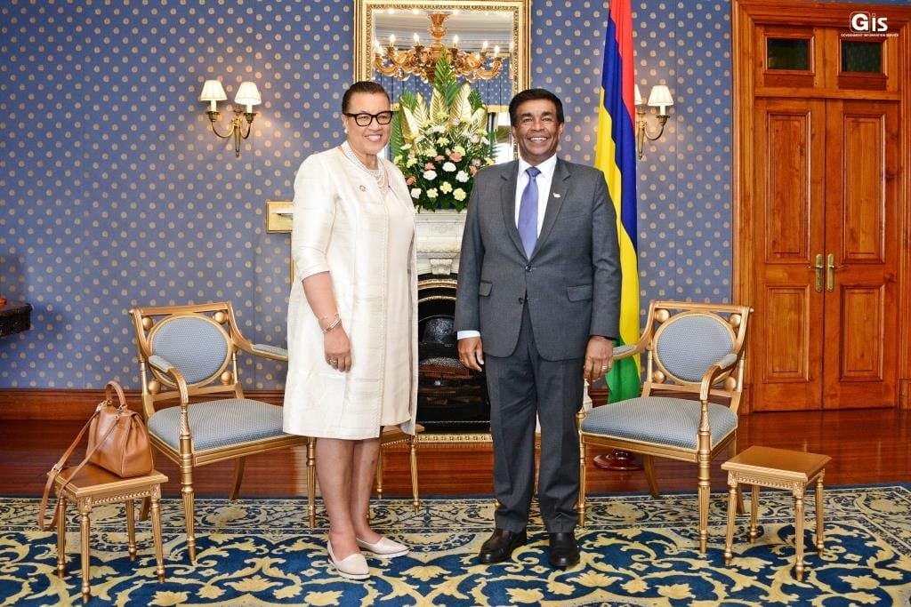Secretary-General of Commonwealth meets President Roopun