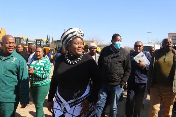 Free State Premier and Minister inspect projects in Mathjabeng