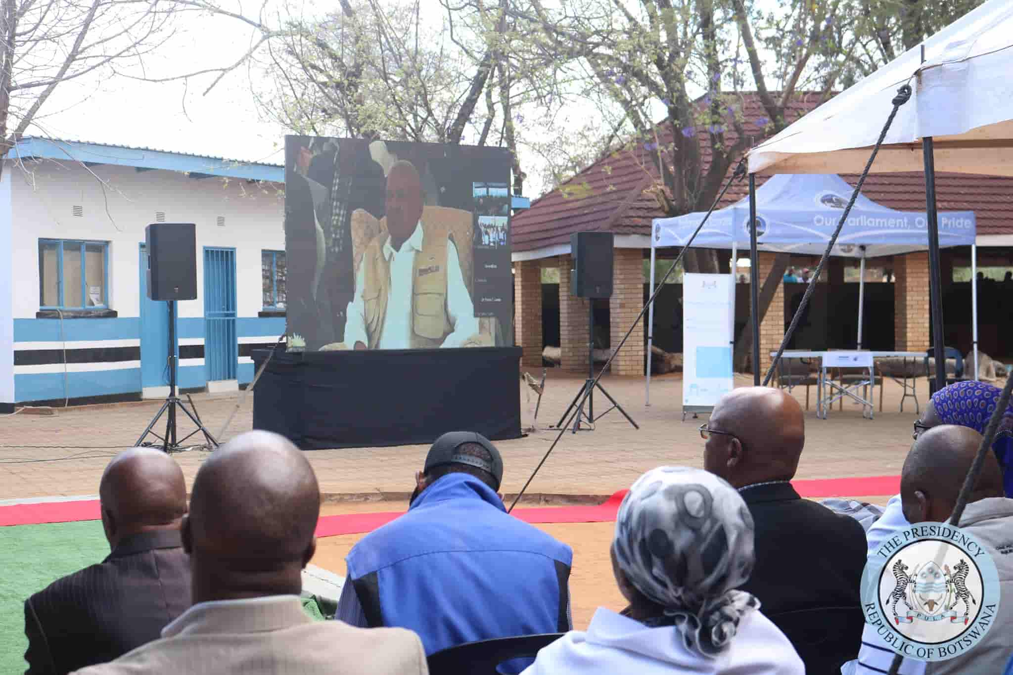 President Masisi launches SMARTBOTS village connectivity project in Palapye