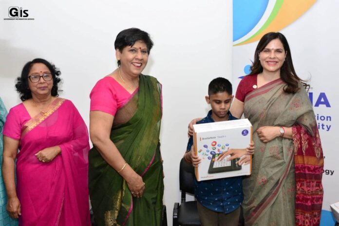 BrailleNote tablets empower 11 SEN learners in Mauritius