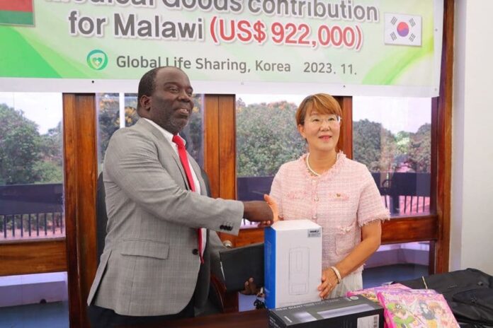Global Life Sharing donate medical supplies to Malawi, Image: Facebook