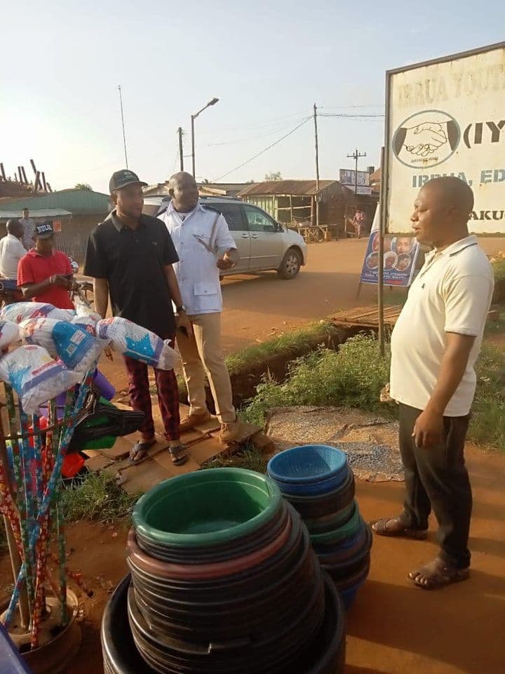 Esan Central LGC starts cleanup exercise in Irrua Main Market, Image: facebook