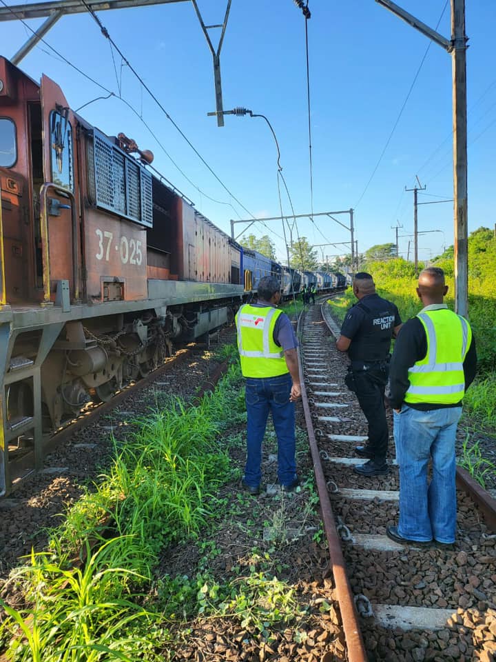 Man critically injured in train accident in Mt. Edgecombe (KZN)