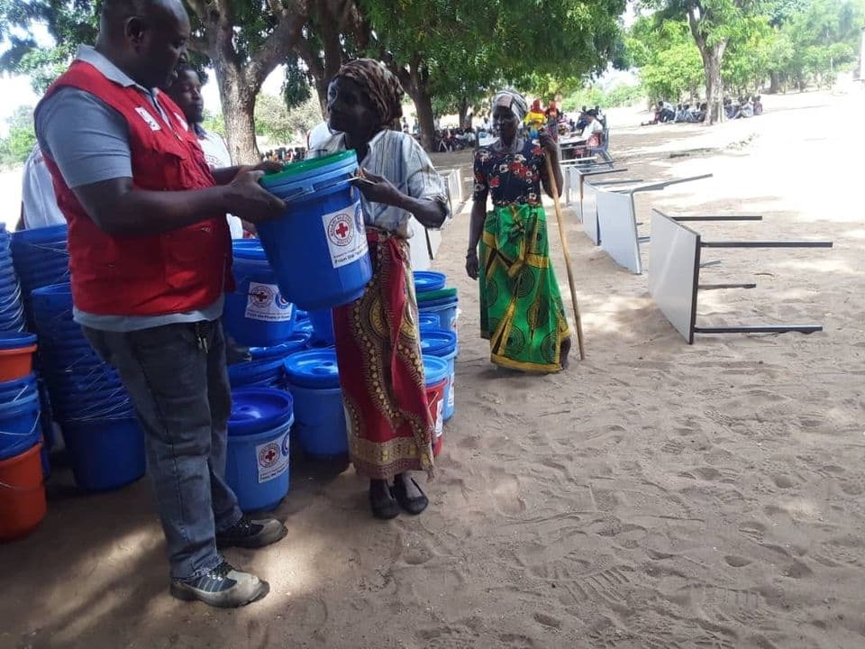 Malawi: Mangochi families recieve food assistance From MRCS, Image: facebook