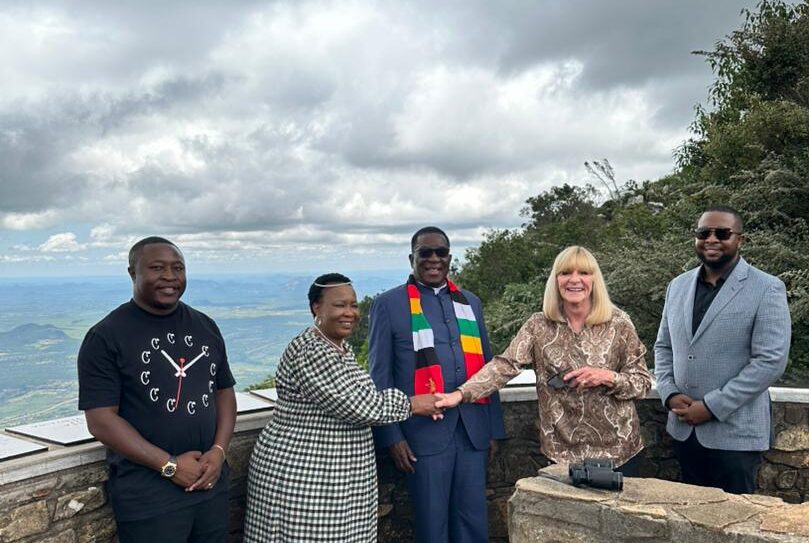 Photograph shared by President of Zimbabwe of First Family visiting Worlds View in Nyanga