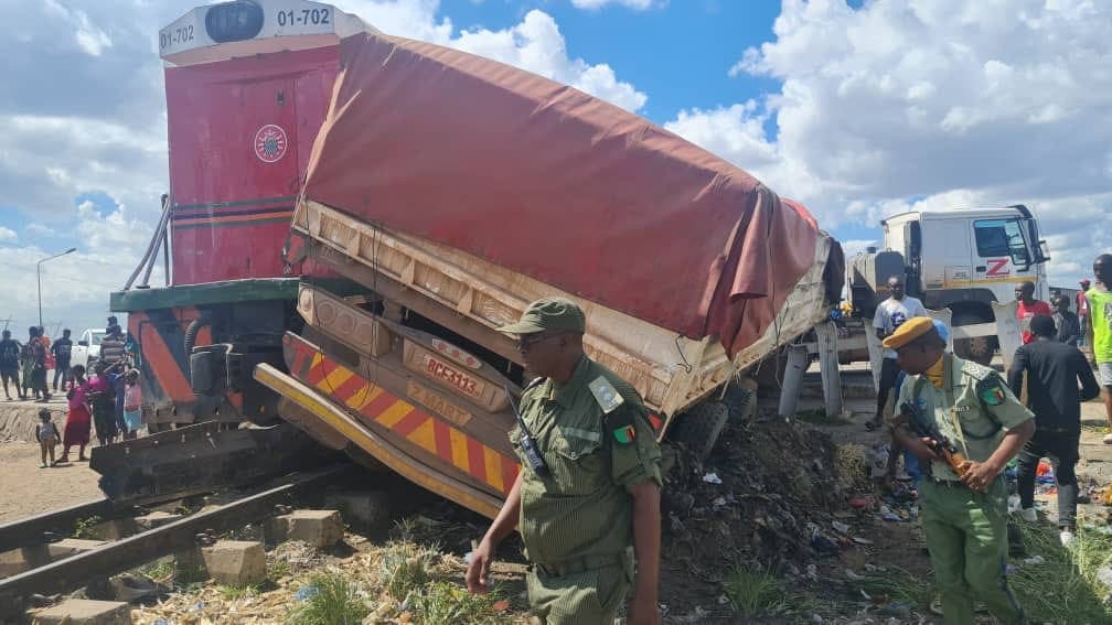 Truck collides with goods train in Misisi Compound, Image: Facebook