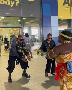 Stanley Enow received a grand welcome by Ghana