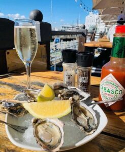 Photograph of the Oyster meal with drink 