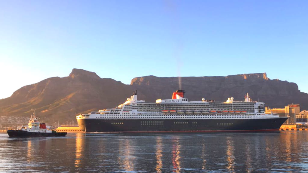 Photograph of Cruise ship Queen Mary-2