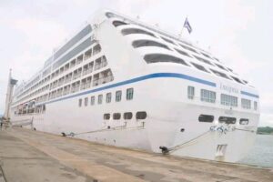 cruise liner MV Insignia arrived at Port of Mombasa