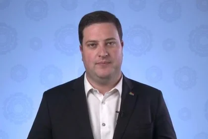 Mayor Geordin Hill-Lewis of Cape Town