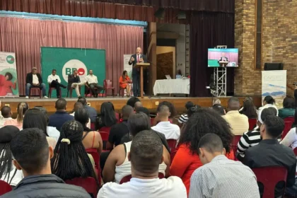 Photograph from the graduation ceremony