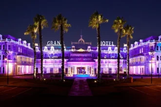 Grand Hotel