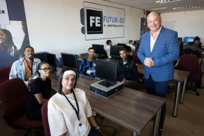 Alderman James Vos at CapeBPO call centre in Cape Town