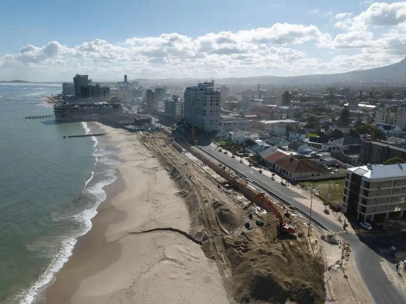Strand Seawall, Cape Town
