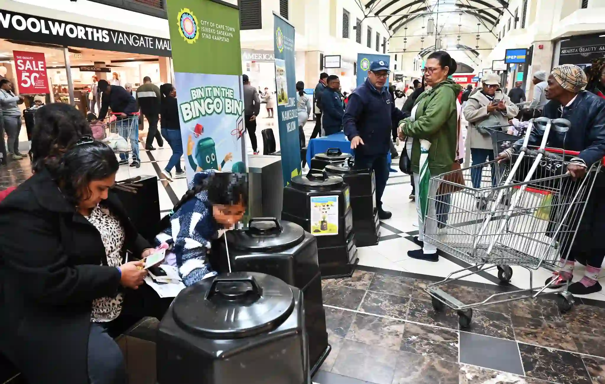 Bingo at Mayor's Service Blitz in Cape Town