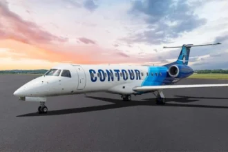 Contour Airlines flight, Dominica