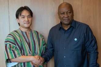 CEO of Degas Limited - Doga Makiura with President of Ghana - John Dramani Mahama