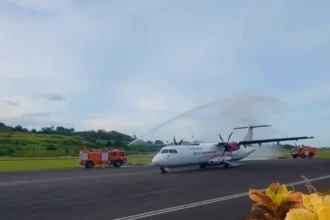 Dominica welcomes Caribbean Airlines inaugural flights from San Juan, Puerto Rico with a traditional Water Cannon Salute