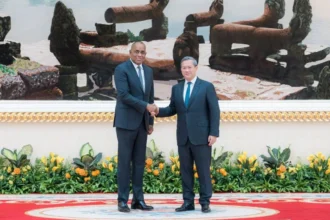Dominica PM Roosevelt Skerrit with PM Hun Manet in Cambodia