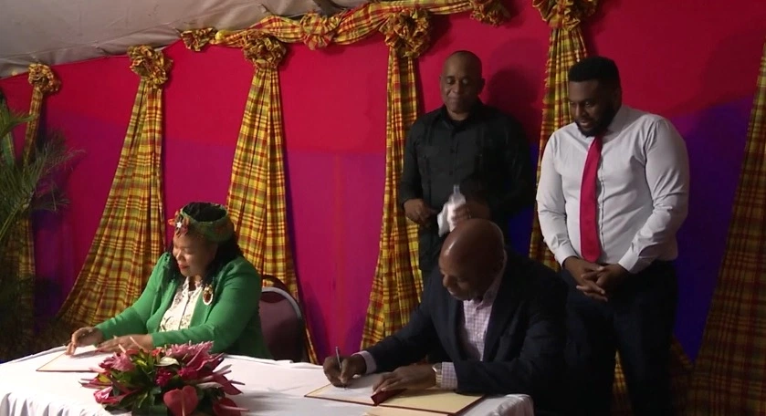 Dominica signs contract to expand Esprit-Murphy Health and Wellness Centre