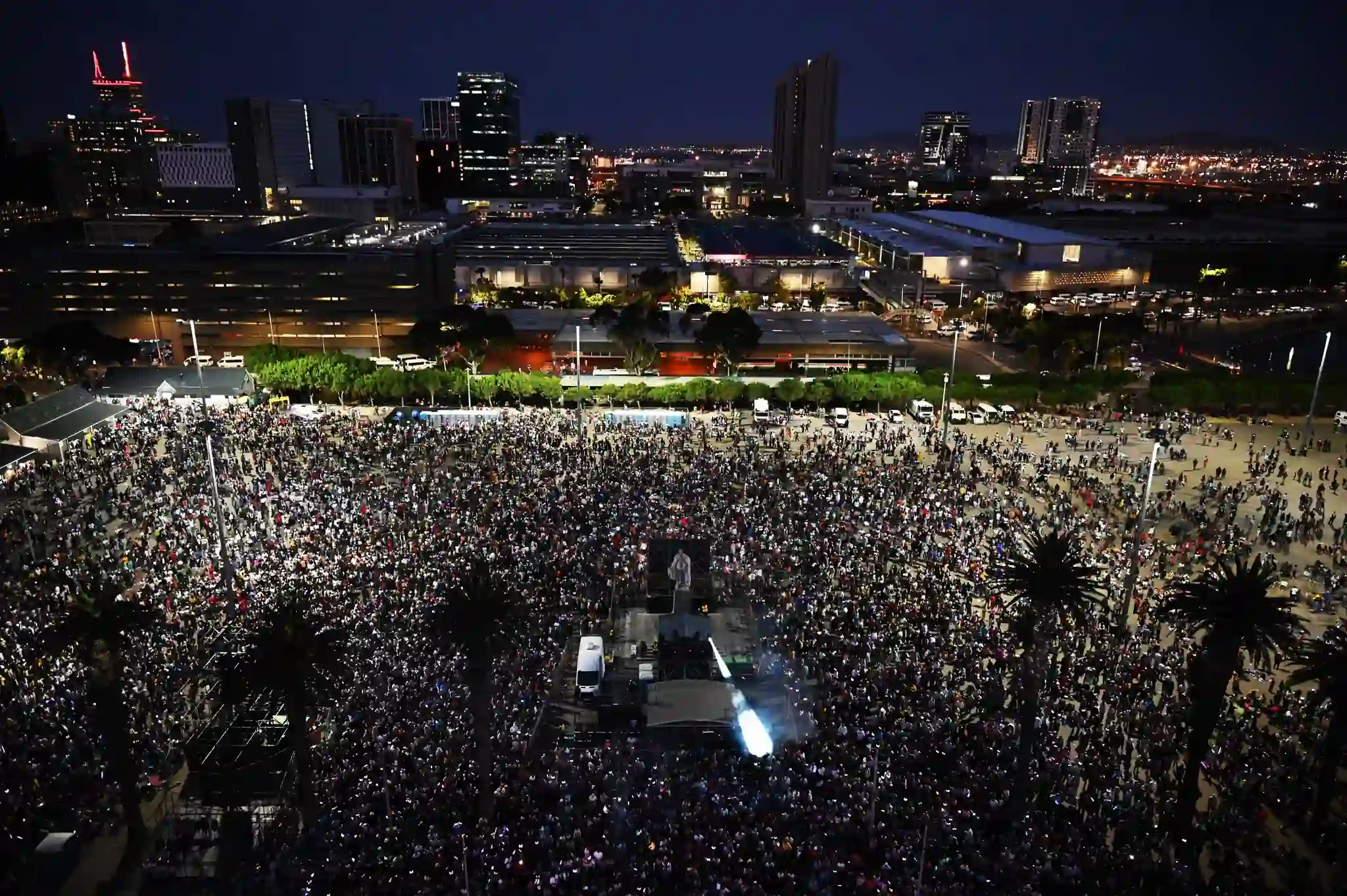 Festive Lights Switch On in Cape Town