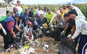 Councillor Zahid Badroodien with Water and Sanitation team during Soet River Clean-up Programme