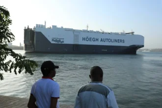 LNG vessel Höegh Australis makes her maiden call at Port of Mombasa
