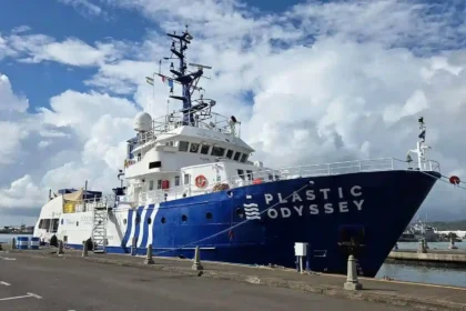 Plastic Odyssey in Cape Town