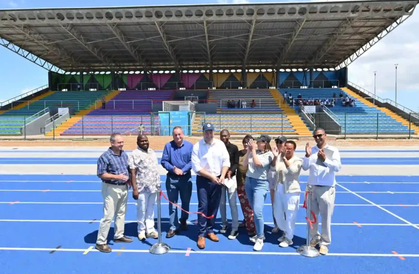 Mayor Geordin Hill-Lewis with Cllr Francine Higham and team at upgraded Blue Downs Athletics Stadium in Cape Town