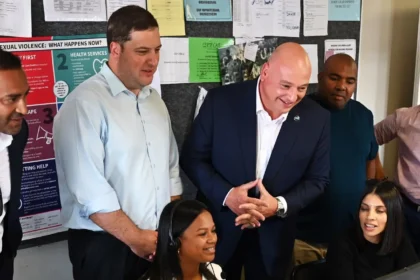 Mayor Geordin Hill-Lewis and Alderman James Vos at CapeBPO center of Cape Town