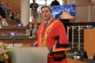 Mayor Geordin Hill-Lewis at City Council, Cape Town
