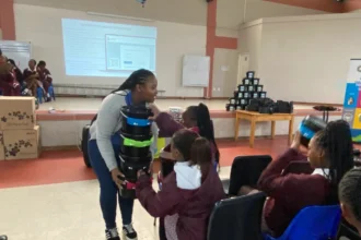 Smart Flo kits distributed to city young girls in Cape Town